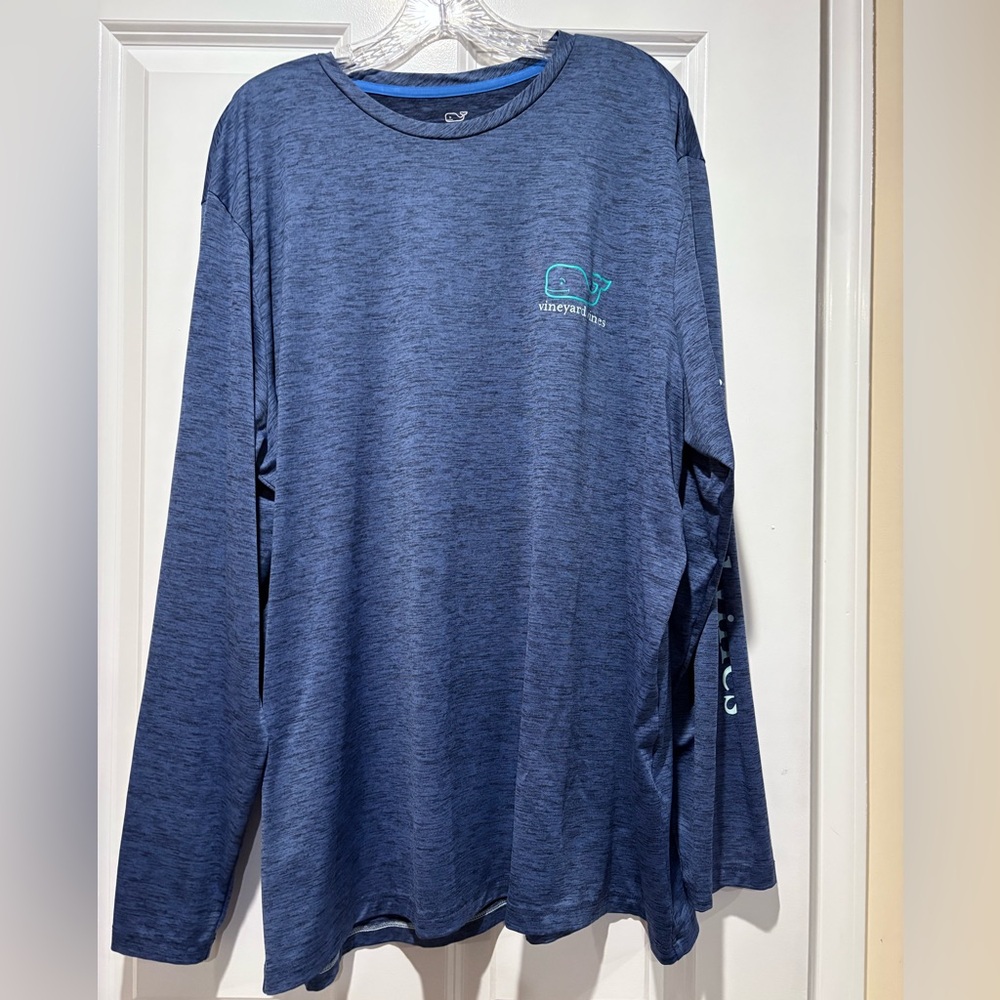 Vineyard Vines Men’s Performance Whale Outline Long-Sleeve Harbor Tee Size XL
